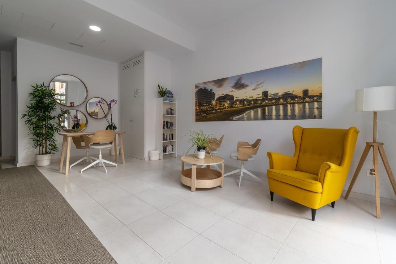 Nuevos Lightbooking Livian Suites Las Palmas Bagian luar foto