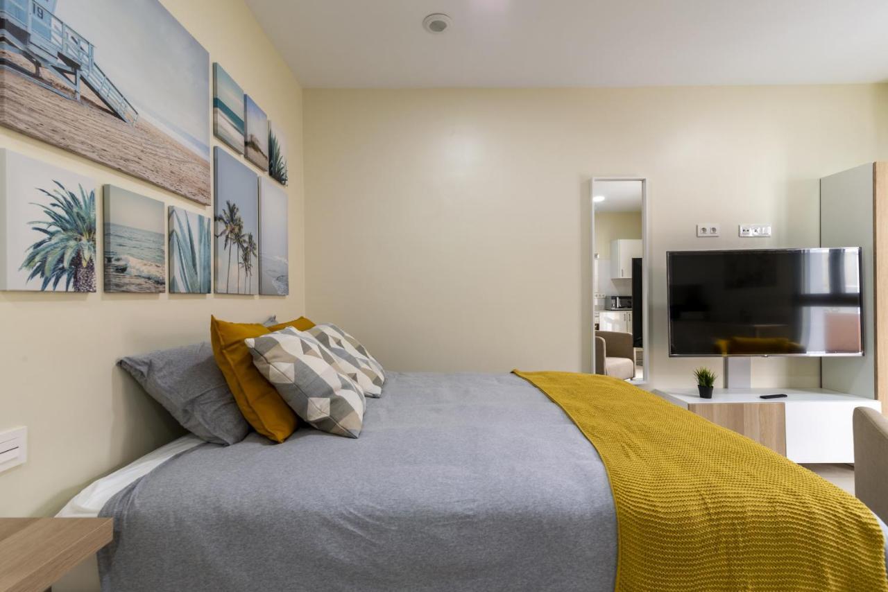 Nuevos Lightbooking Livian Suites Las Palmas Bagian luar foto