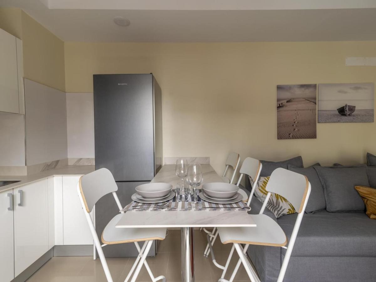 Nuevos Lightbooking Livian Suites Las Palmas Bagian luar foto