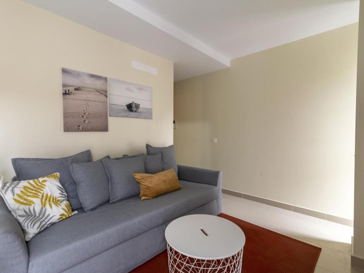 Nuevos Lightbooking Livian Suites Las Palmas Bagian luar foto