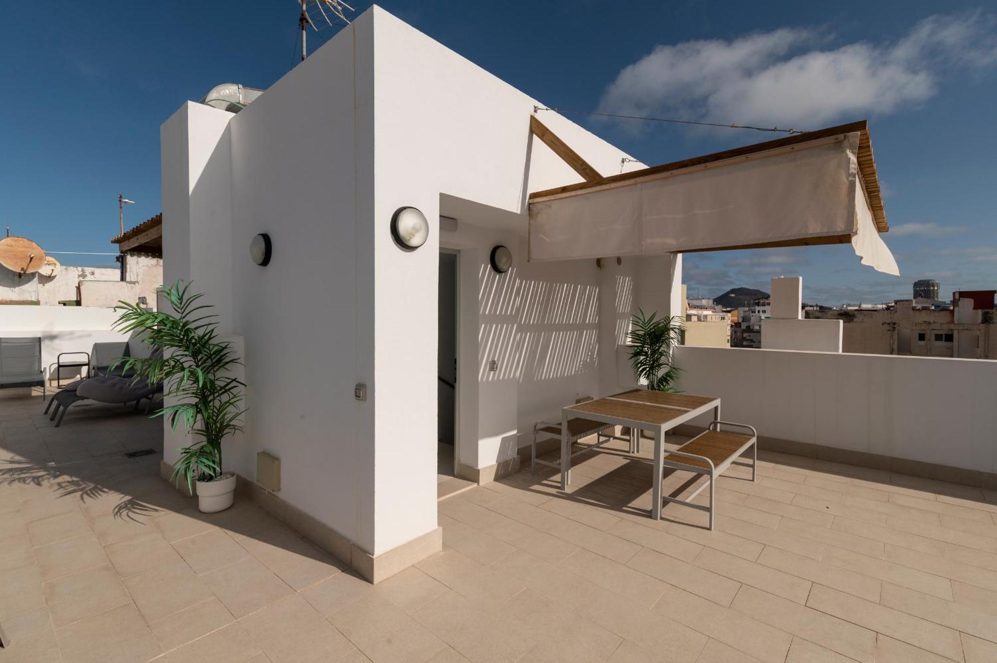 Nuevos Lightbooking Livian Suites Las Palmas Bagian luar foto
